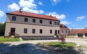 Zámeček Čeřov